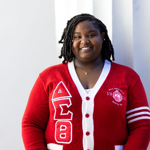 Amani Mcleod Headshot