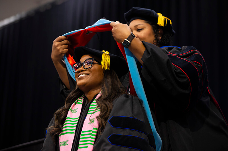 A doctoral student at UWG commencement